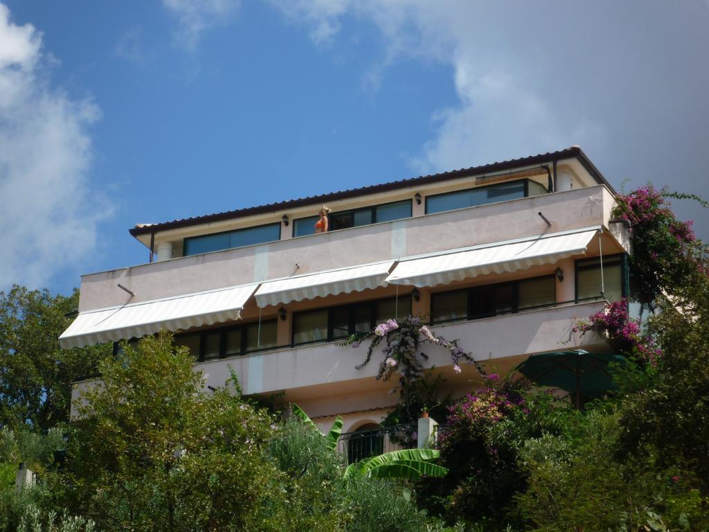 Villa Panthea Capo Vaticano Quarto foto